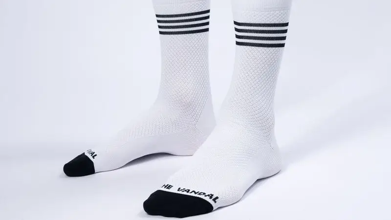 The Vandal WHITE Performance Socks