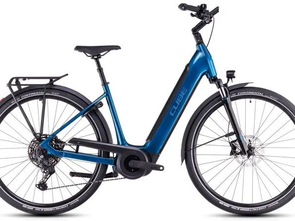 Cube SUPREME HYBRID - PRO 625