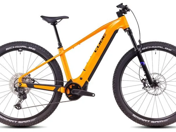 Cube Reaction Hybrid SLX 800