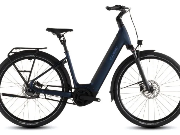 Cube SUPREME HYBRID DELUXE ONE 600