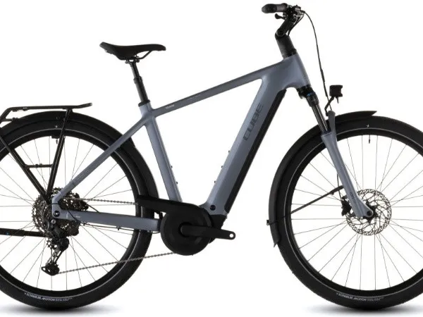 Cube TOURING HYBRID PRO 800