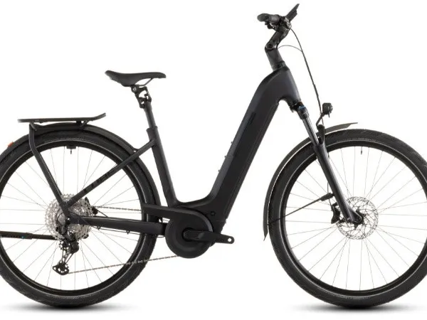 Cube KATHMANDU HYBRID PRO 800