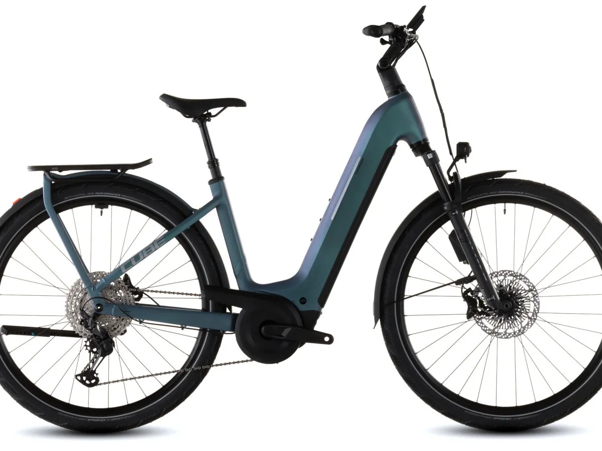 Cube KATHMANDU HYBRID EXC 800