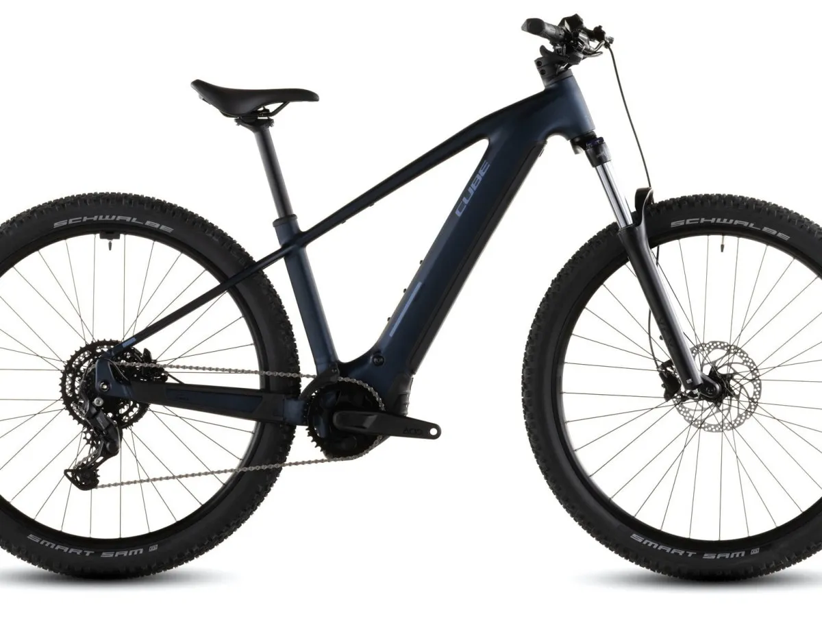 Cube REACTION HYBRID PERFORMANCE 600