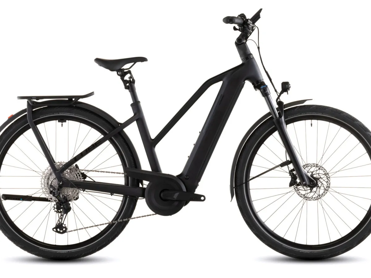Cube KATHMANDU HYBRID PRO 800