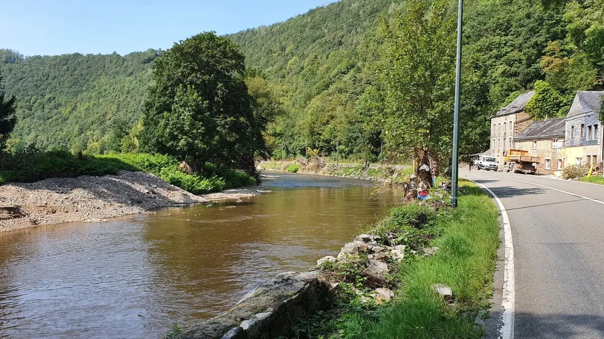 Sortie route par temps couvert en Wallonie