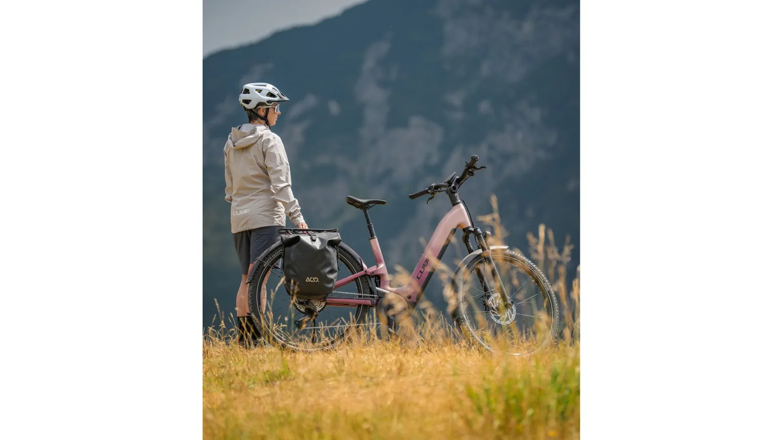 Cube Kathmandu Hybrid Comfort Pro 800