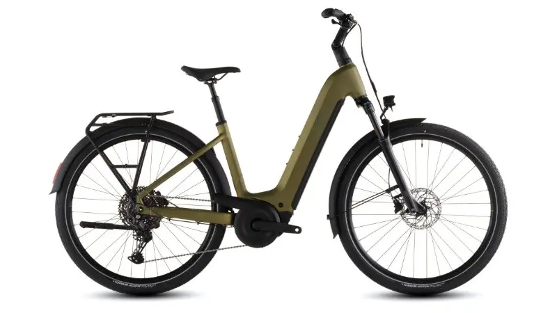 Cube TOURING HYBRID PRO 800
