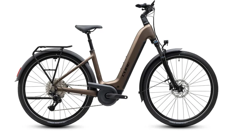Cube Touring Hybrid Pro 800