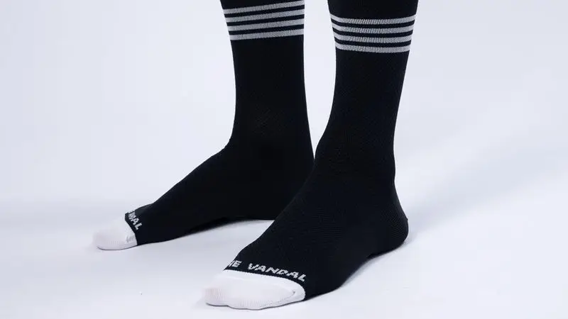The Vandal BLCK Performance Sock