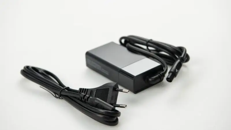 Brompton Greenway battery charger 2A EU