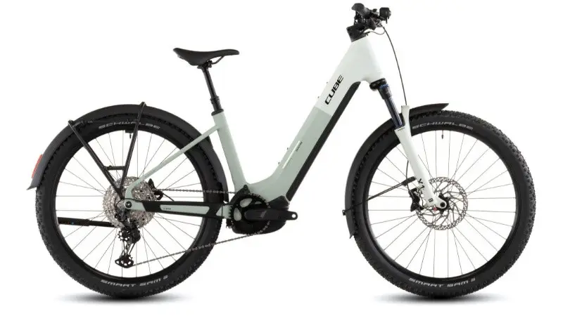 Cube REACTION HYBRID PRO 800 FE