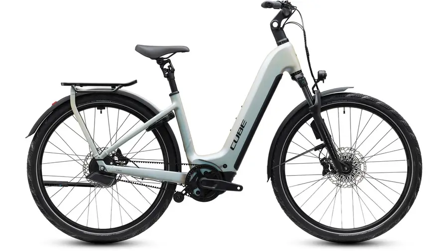 Cube Kathmandu Hybrid Deluxe EXC 800