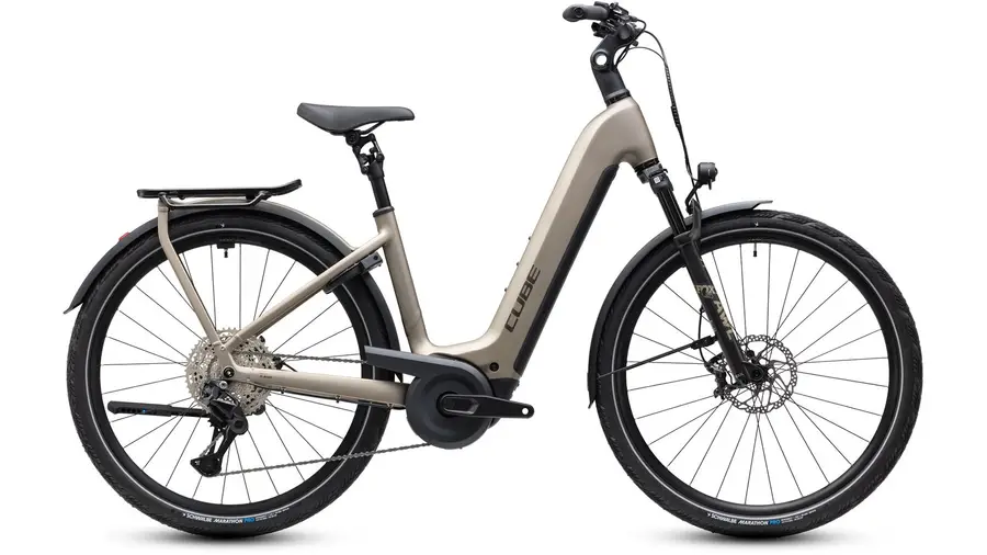 Cube Kathmandu Hybrid SLX 800