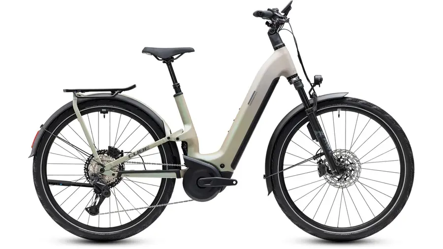 Cube Kathmandu Hybrid ONE11 HPC SLT 800