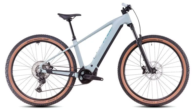 Cube REACTION HYBRID - RACE 800