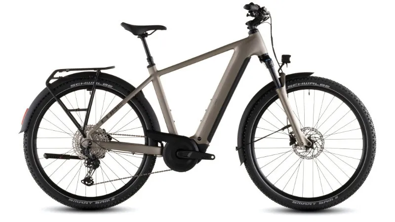 Cube NURIDE HYBRID PRO 800